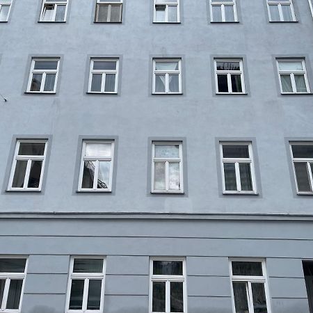 Peaceful Apartment For 4 Bécs Kültér fotó