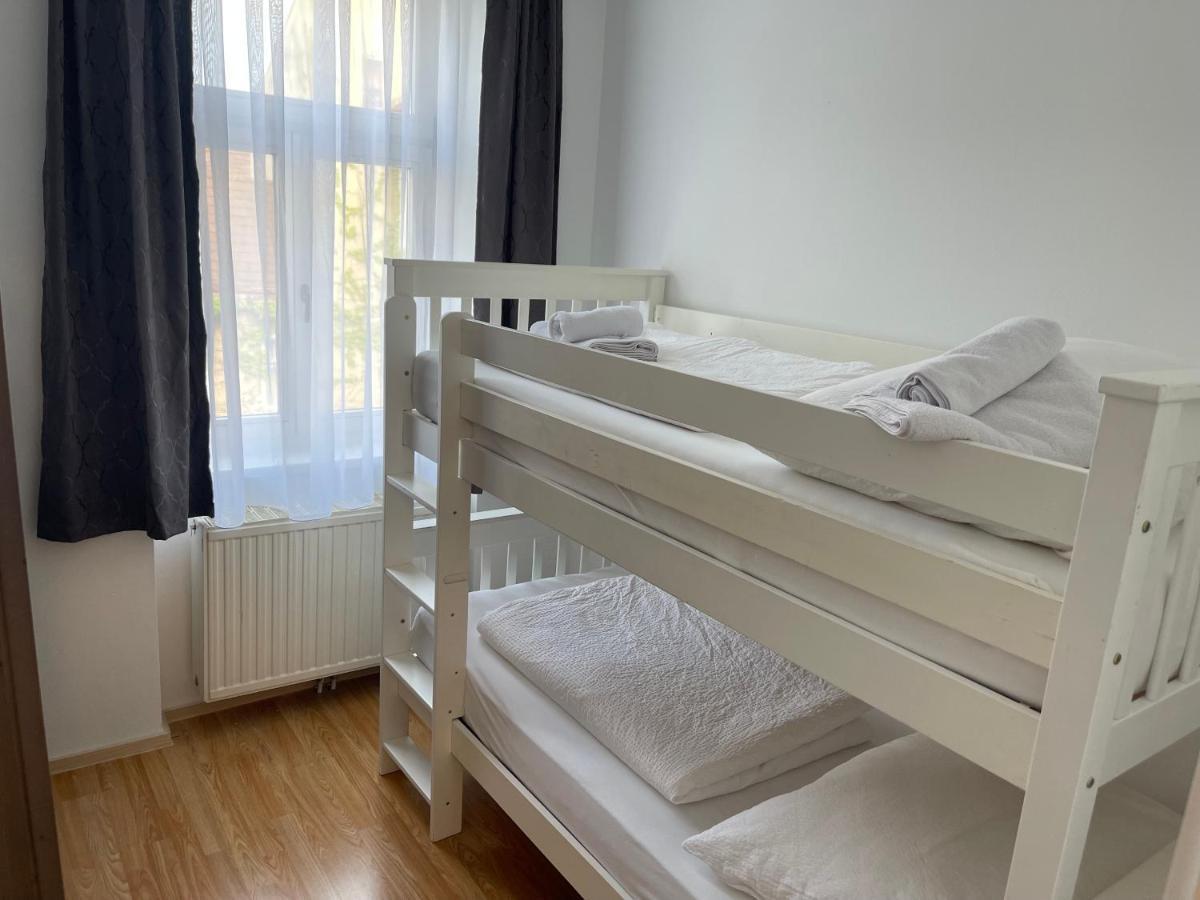 Peaceful Apartment For 4 Bécs Kültér fotó